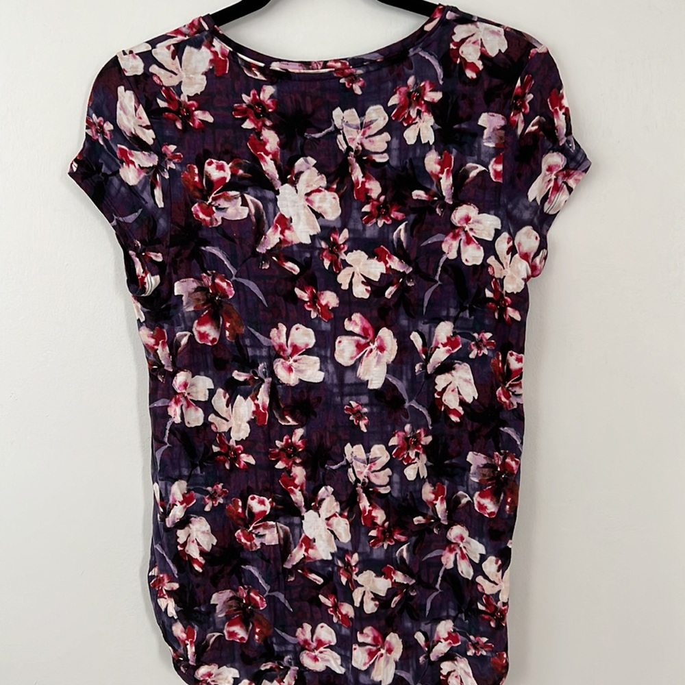 Simply Vera Tee - Picture 3 of 3